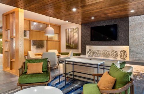 Helen Hotel | Fairfield Inn & Suites by Marriott Helen