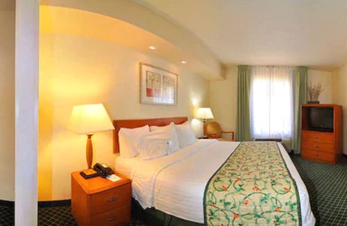 Marianna Hotel | Fairfield Inn & Suites Marianna