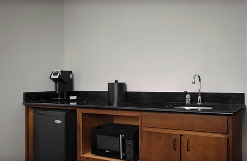 Winston - Salem Hotel | Fairfield Inn & Suites by Marriott Winston-Salem Hanes Mall