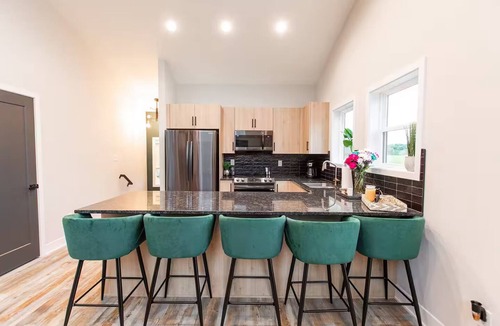 Huddleston House | Fairway Haven Golf Course/Lake Retreat