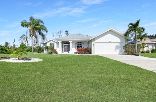 Pebble Beach Villa | Fairway View, full refund*, heated pool, sleeps 8