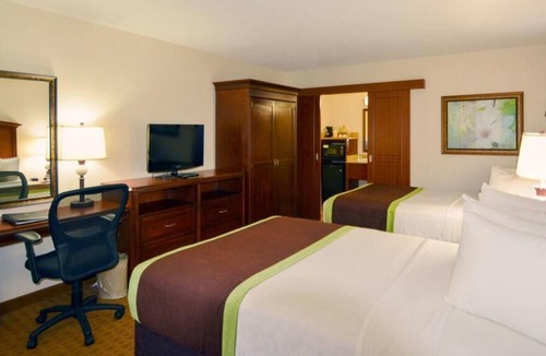 Florida Central Atlantic Coast House | Family and Friends Vacation! 2 Spacious Units, Near Air Force Fun, Pools, Shuttle