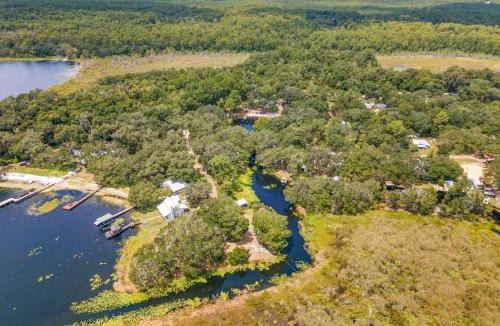 Fort McCoy House | Family Forest Retreat, Paradise at Point Pleasant!
