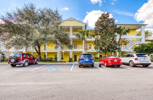 Bahama Bay Apartment | Family Friendly condo minutes from Disney!!