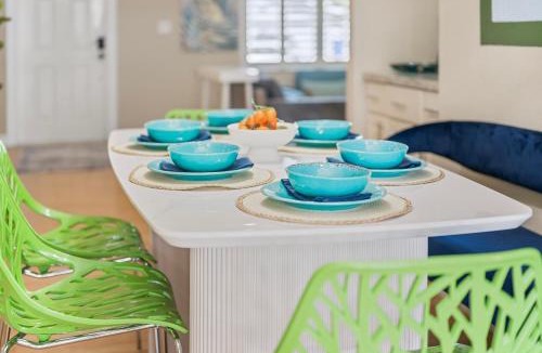 Survey Creek House | Family Fun | Pool | Game Room | Near Chase Stadium
