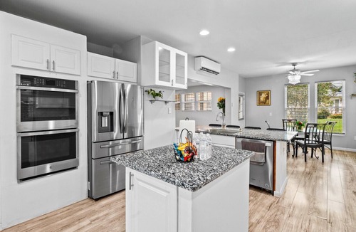Lilburn House | Family Getaway 4BR w/Game Loft & Fire Pit