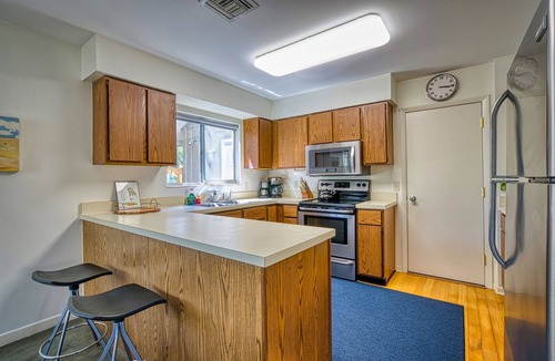 Atlantic Shores House | Family Home Short Walk to the Beach 3 Bedrooms