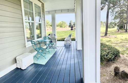 Laurel Grove House | FAMILY-PERFECT, 2 golf carts, beach chairs,bikes, UPSTAIRS AC, NO PETS,