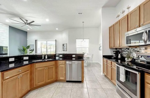 Sunridge Woods Villa | Family Vacation @ Resort with Private Pool, 6Bdrm