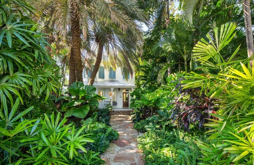 Meadows House | FERNWOOD ~ Dreamy, Lush Estate with Incredible Outdoor Space with Pool & Spa!