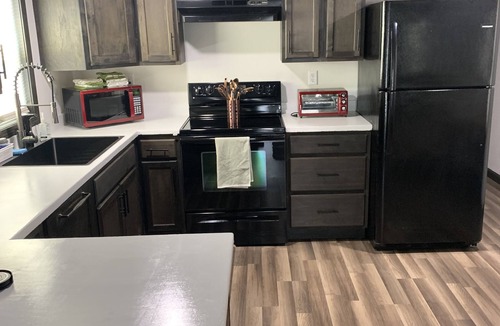 Bayou Grande Villa House | Field Quarters - Blue Angels, NAS, Beaches, and Charming Downtown Pensacola