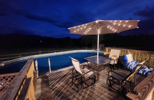 Luray House | Finished Basement with 2-bedrooms in Luray with a pool and a firepit