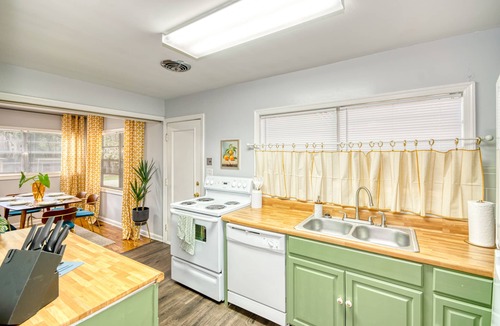 Chapel Ridge House | Fire Pit - Bocce ball - BBQ