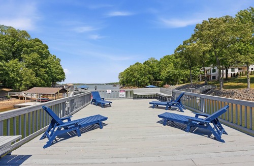 Denver House | Firefly Cove by SoCharm | Luxury home w/Pool & Hot Tub & NEW Game Room | Sleeps 16