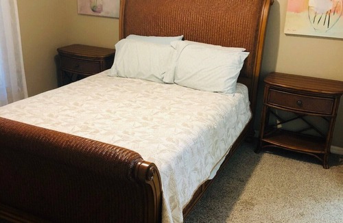 East Naples Condo | First-Floor 2-Bedroom Condo in Botanical Place-2 Miles to 5th Avenue