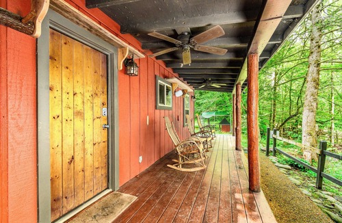 Pittman Center Cabin | Flint Rock Cabin on the Water