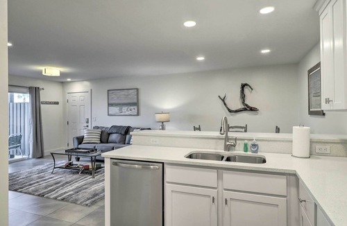 Fernandina Beach Apartment | Florida Condo w/Pool & Tennis: Walk to Beach!