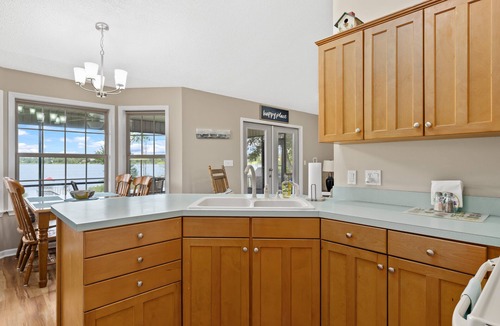 Clarksville House | Florida Lake House on Silver Lake near Panama City Beach, FL & Marianna, FL