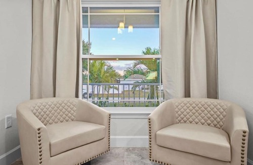 South Venice Villa | Florida Serene Luxury Retreat Pool Spa Oasis