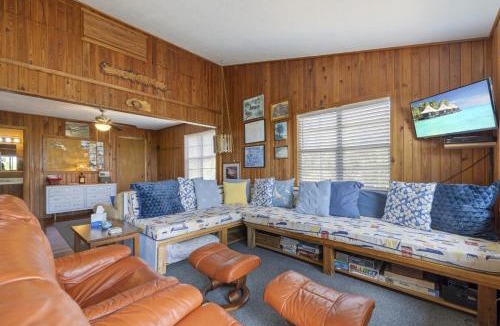 Cedar Key House | Flounder Inn Waterfront