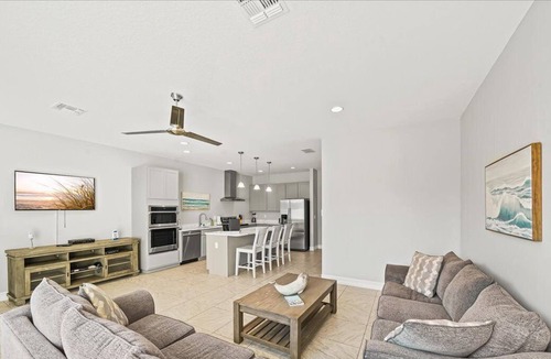 Indian Harbour Beach House | Fortebello Beachside 154 - quaint Beachtown near SpaceCoast