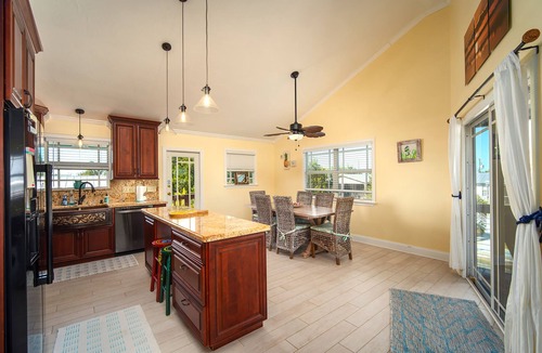 Cudjoe Key House | Foster`s Folly | Gorgeous canalfront pool home close to open water on Cudjoe Key