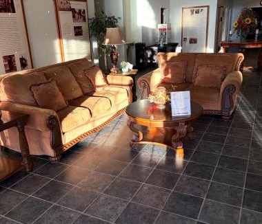 Gold Rock Hotel | Franklinton Center Hotel