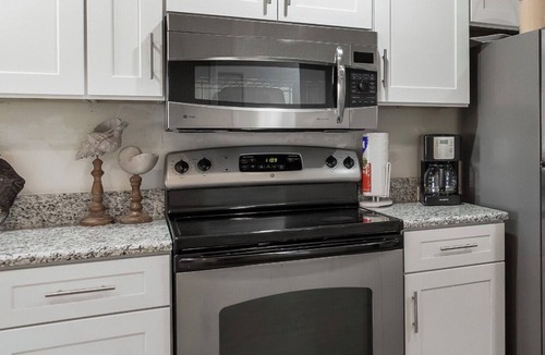 Sandestin Villa | FREE 2024 6 pass. GOLF CART 3 minutes. to beach! lake views! Mins. to dining