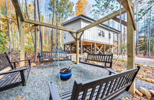 Bynum House | Full Bloom Tree House - Stonewall Road