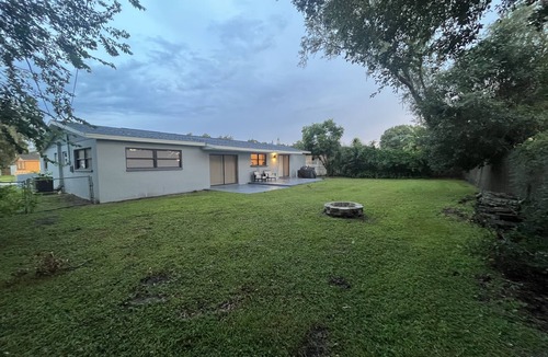 Rockledge House | FULLY FURNISHED 3/2 MID-CENTURY ROCKLEDGE HOME!
