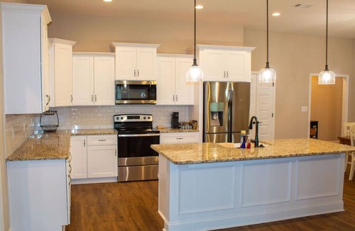 Warner Robins House | Fully Furnished 3BR · Subdivision Amenities