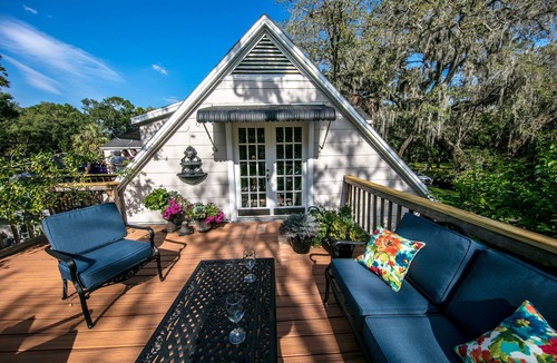 Sanford Apartment | Fully Renovated "Old Florida" Apartment
