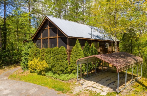 Gatlinburg - Pigeon Forge Cabin | Fun Knows No Time And Mountains Don’t Need Rest