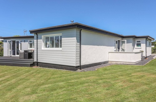 Trearddur Bay Cottage | Gadlys