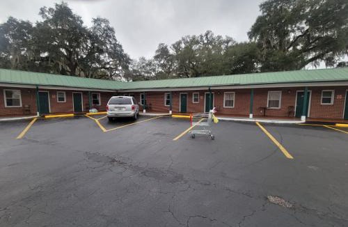 Perry Hotel | Gandy motor lodge