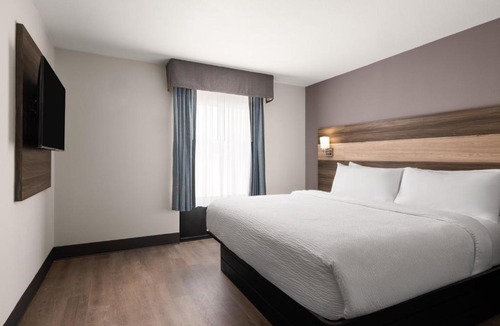 Augusta Hotel | Garner Hotel Augusta West by IHG