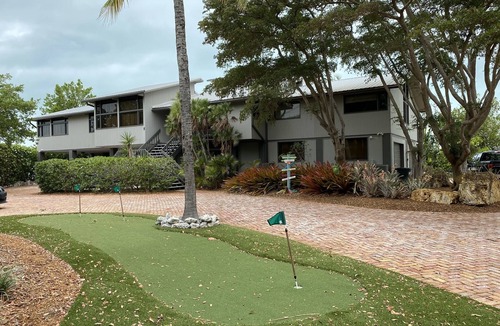Key Largo House | Gated Vacation Oasis Luxury Home Sunset Point Key Largo
