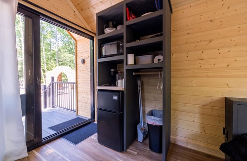 Goldbond Cabin | Glamping at Four Fillies Lodge-The Friar Tuck