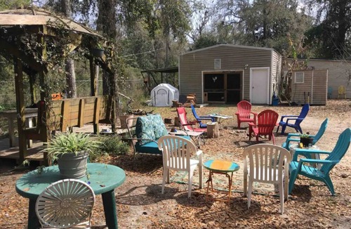 Telogia Cabin | Goat House Farm Stay Little Coop