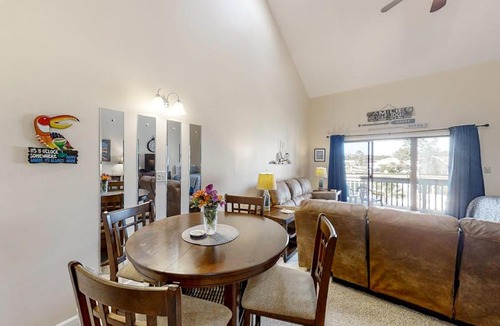 Surfside Beach Hotel | Golf Colony at Deerfield 26H