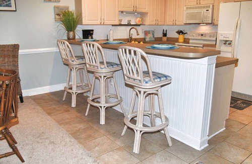 Central Myrtle Beach Condo | Golf Course & Pool View in the Heart of Myrtle Beach, SC-Magnolia Pointe