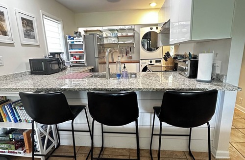 Seabrook Island House | Golf course view villa one mile from the beach