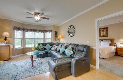 Red Hill House | Golf Getaway w/Pool Access in Myrtle Beach!