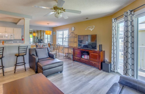 Calabash Apartment | Golfer's Haven: Calabash Condo, 9 Mi to Beach