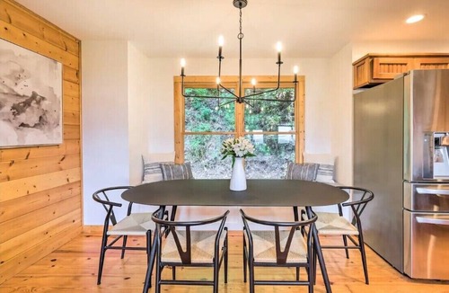 Ranger Cabin | Good 2 View Mountain Views Game Room Sleeps 12
