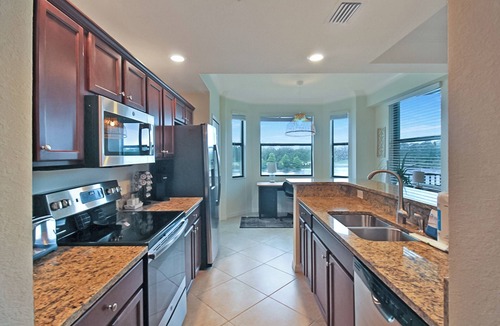 Lakewood Ranch Condo | Gorgeous 2BR condo in Lakewood National - The Nest