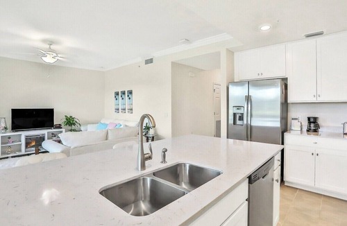 Lakewood Ranch Condo | Gorgeous lakefront 2/2 condo | Lakewood National Golf Club - Lake Daze