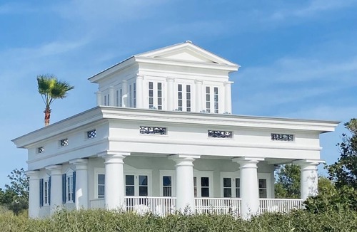 Seaside House | Gorgeous Listing in Seaside Proper with Beautiful Unobstructed Gulf Views