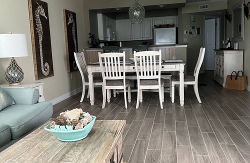 Crescent Beach Villa | Gorgeous, oceanfront 2/2 villa in upscale Blue Water Keys North Myrtle Beach