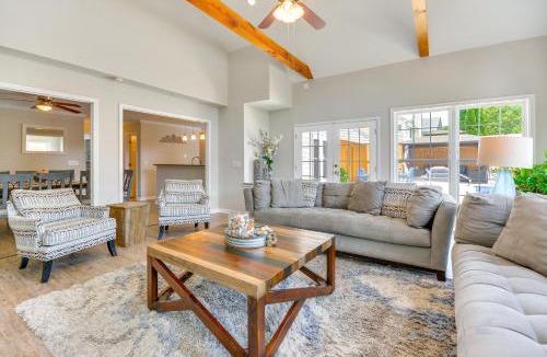 Graham House | Graham Home w/Private Pool & Ping-Pong Table!